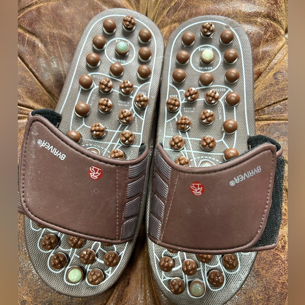Byriver Mens Acupressure Slide Brown Foot Masssager Sandals Size Large